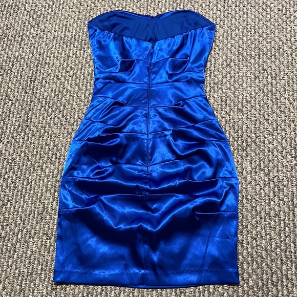 Y2K dress homecoming - Picture 5 of 6